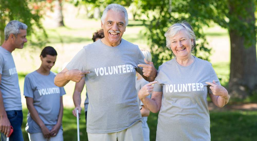 How to Safely Take Advantage of Volunteer Opportunities