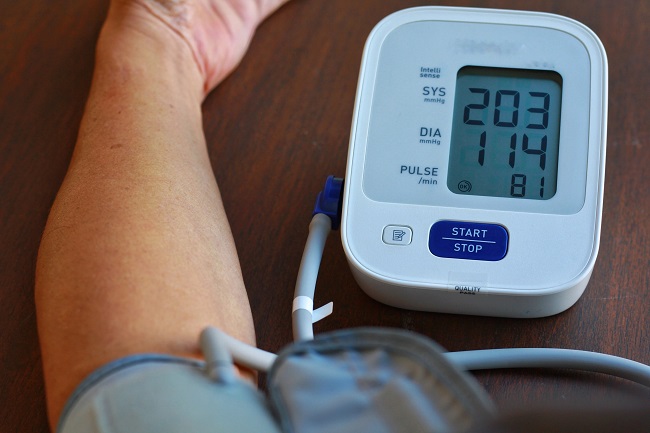 How to Choose and Use a Home Blood Pressure Monitor - Vermont Maturity